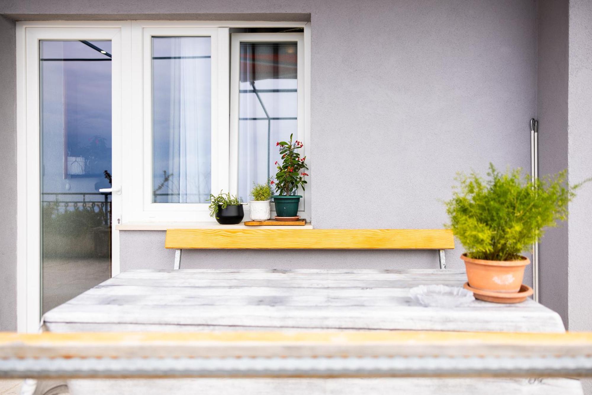 Apartman Nora Omiš Εξωτερικό φωτογραφία